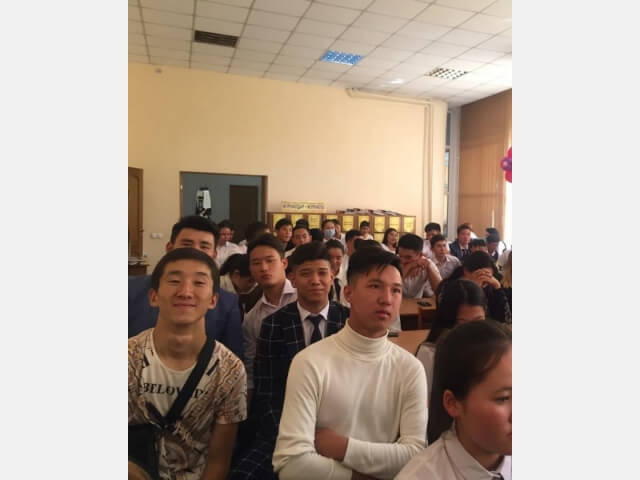 Алматы Технология жане Флористика колледжи студенттеримен Алматы қаласы ОКЖ-нің №4 кітапханасы «Адырна» ұлттық этнографиялық бірлестігі Жастар жылы аясында ауған соғысы ардагерлерімен «Азаматтық борыш» атты кездесу ұйымдастырды.